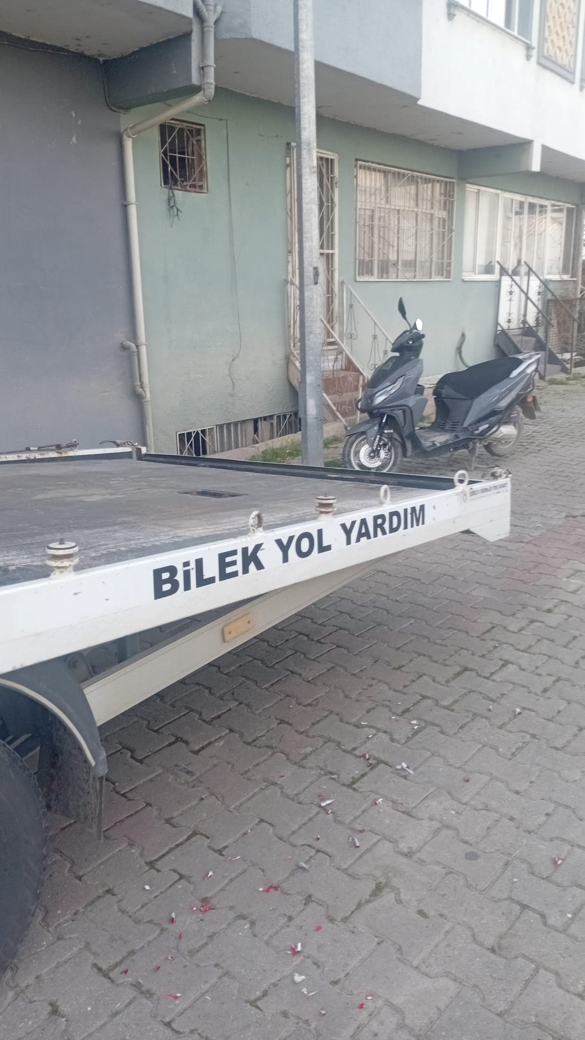 Yol yardım aracı ve ekip